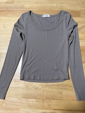 Gypsy & Jade Women’s XS Brown Gray Ribbed Cropped Long Sleeve